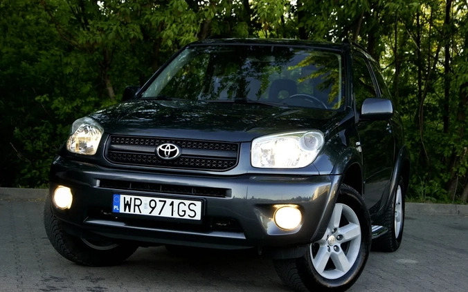Toyota RAV4 cena 39500 przebieg: 156426, rok produkcji 2004 z Radom małe 436